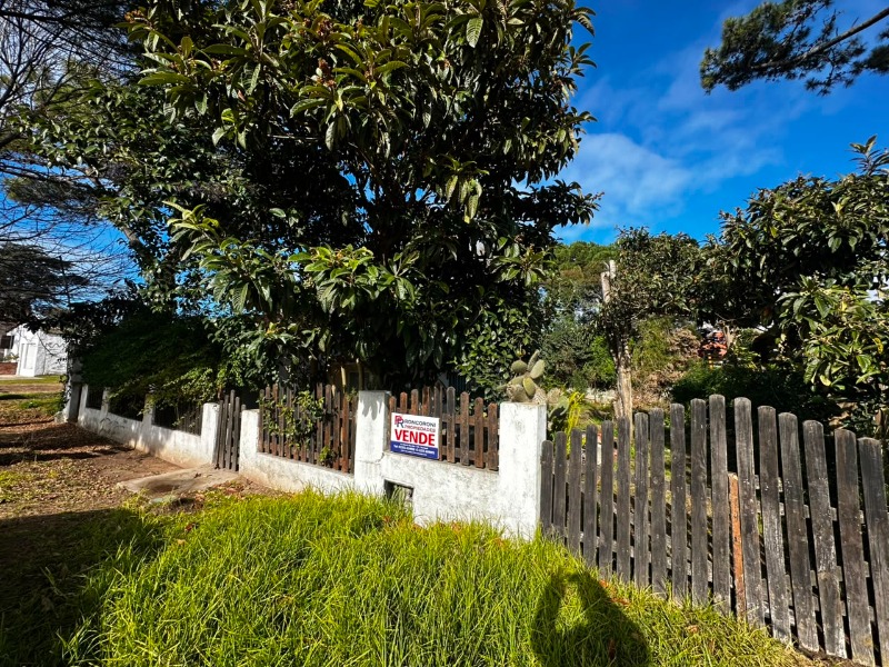 CASA CASA EN LOTE PROPIO